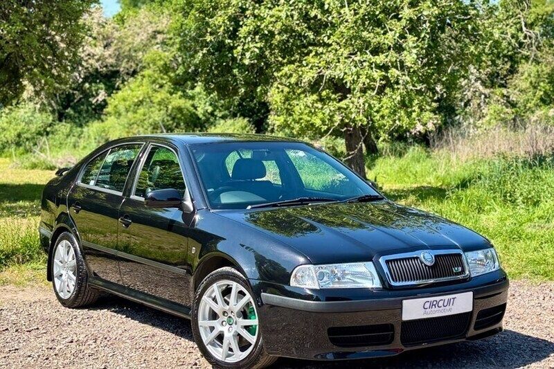 Black Used 2005 Skoda Octavia vRS Hatchback | £4,999 - Image 1/1