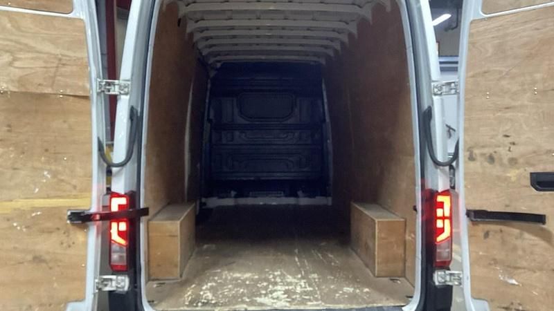 Used VW Crafter Startline 140 HP (102 kW) 2021 White Van