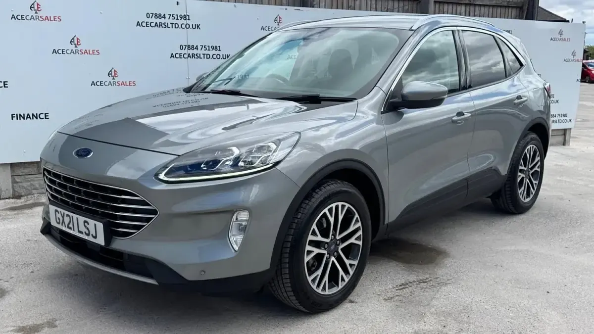 Używany Ford Kuga Titanium 2021 Srebrny SUV