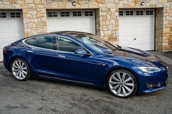 Used Tesla Model S 386 kW (525 HP) 2019 Blue Hatchback
