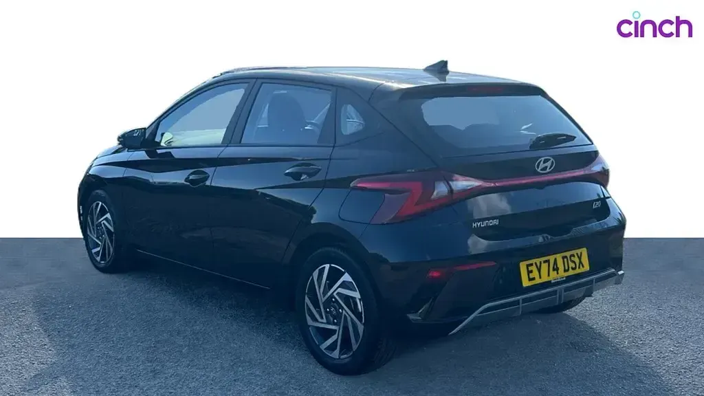 Used Hyundai i20 Advanced 100 HP (73 kW) 2025 Black Hatchback