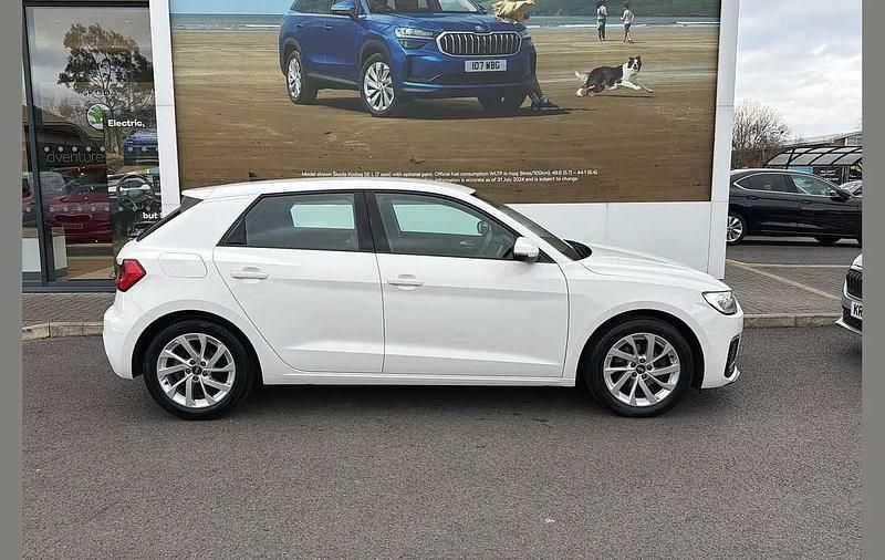 Used Audi A1 Sport 108 HP (79 kW) 2021 White SUV