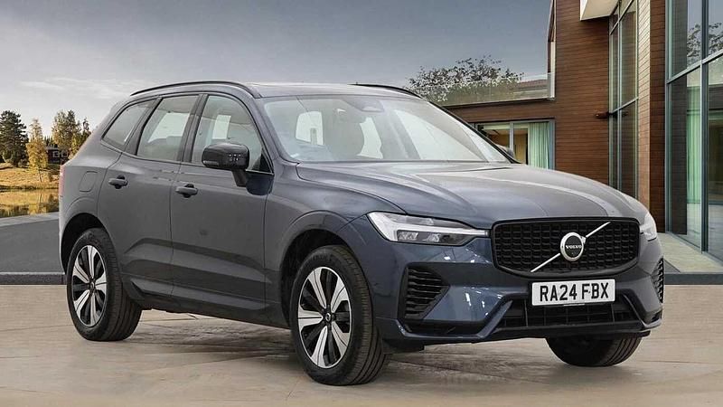Used 2025 Volvo XC60 Plus SUV | £38,995 (Good price) - Image 1/4