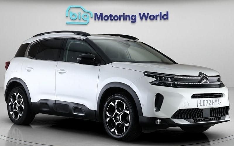 Used 2023 Citroën C5 PureTech Hatchback | £16,200 (Good price) - Image 1/4