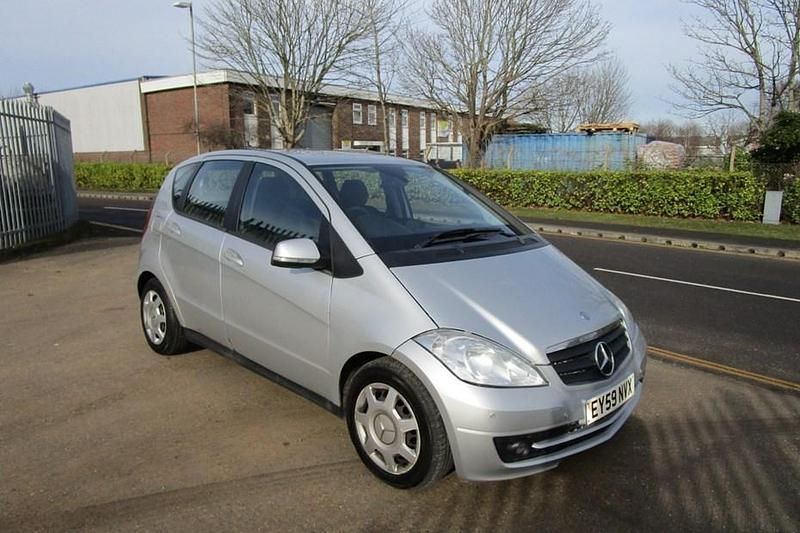 Used 2009 Mercedes A180 Classic | £2,695 (Good price) - Image 1/1