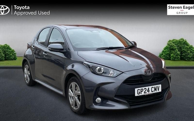 Second-hand Toyota Yaris Hybrid 116 CP (85 kW) 2026 Hatchback
