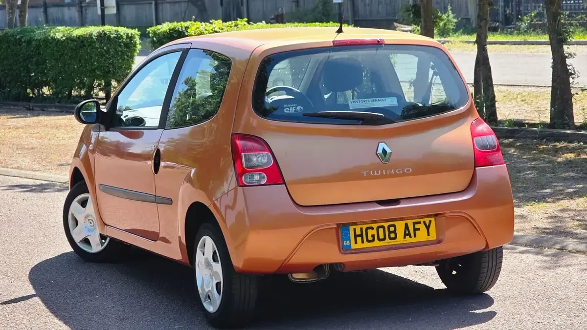 Used Renault Twingo Extreme 58 HP (42 kW) 2008 Orange Hatchback
