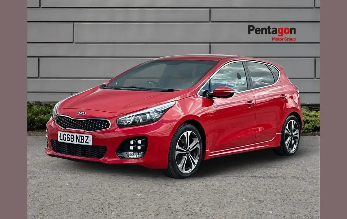 Used Kia Ceed GT-Line 136 HP (100 kW) 2018 Red Hatchback