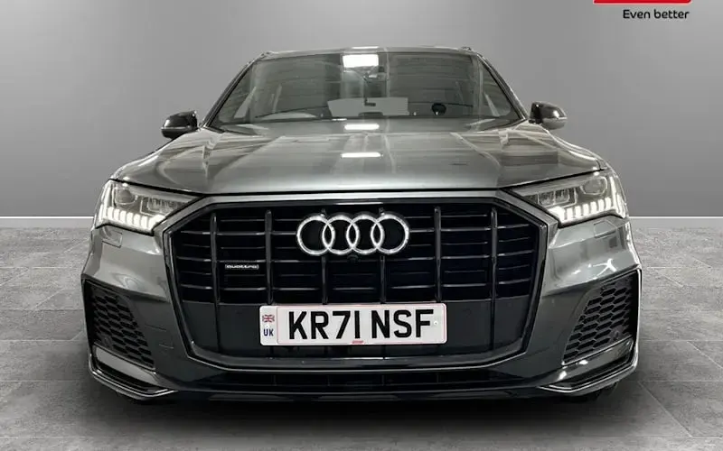 Używany Audi Q7 Black Edition 340 KM (250 kW) 2024 SUV