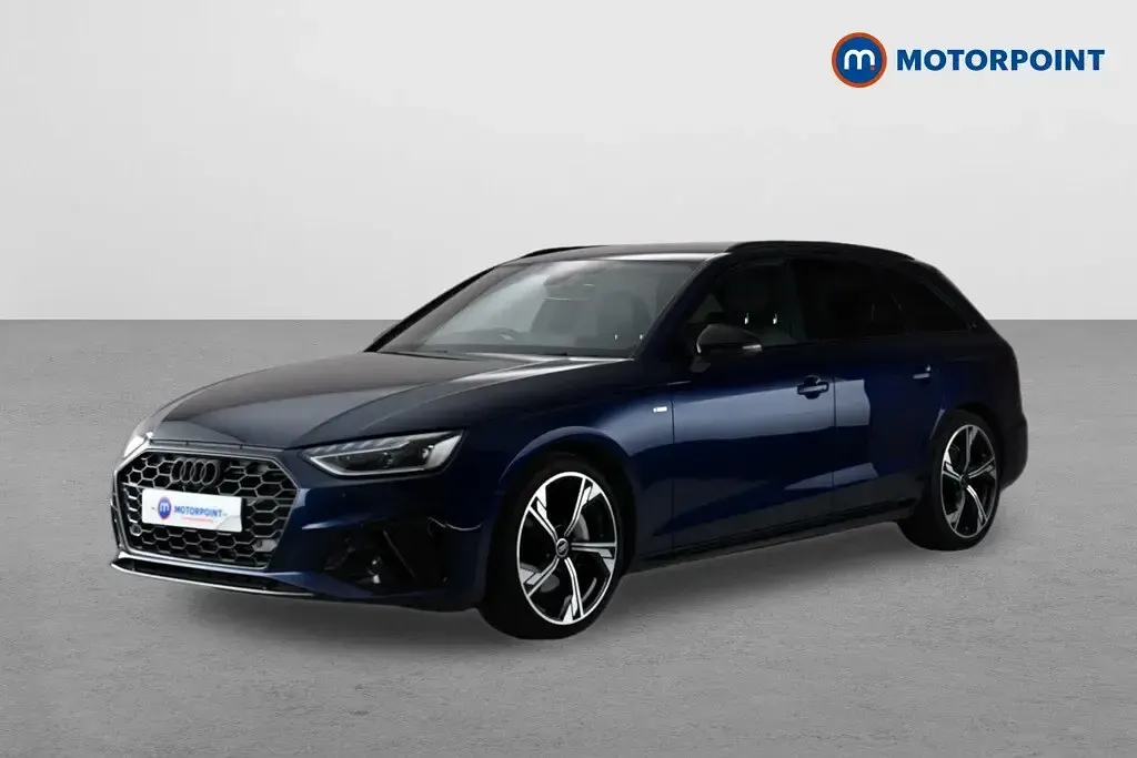 Used Audi A4 Black Edition 204 HP (150 kW) 2024 Blue Estate
