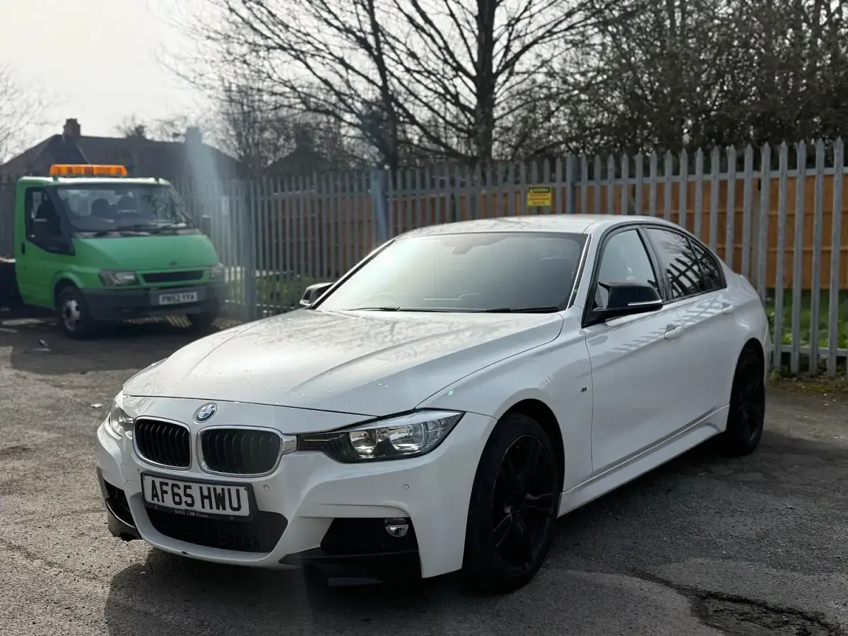 Used BMW 320 M Sport 2015 White Sedan