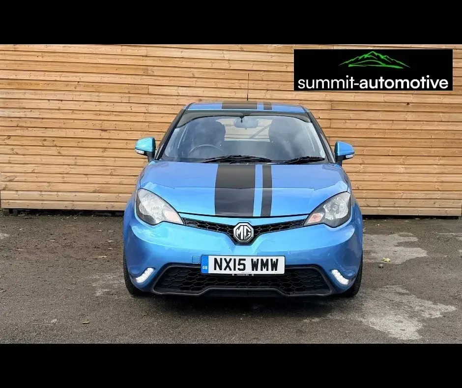 Used MG MG3 106 HP (77 kW) 2015 Blue Hatchback