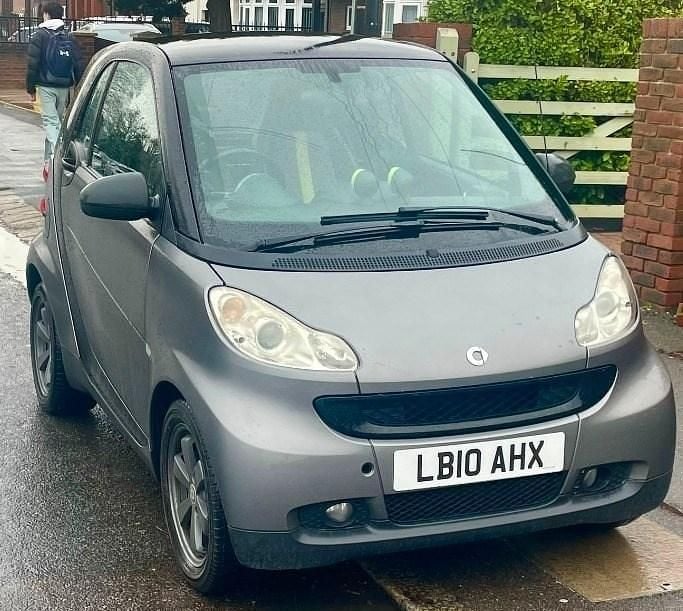 Used Smart ForTwo Coupé Passion 71 HP (52 kW) 2010 Grey Coupe
