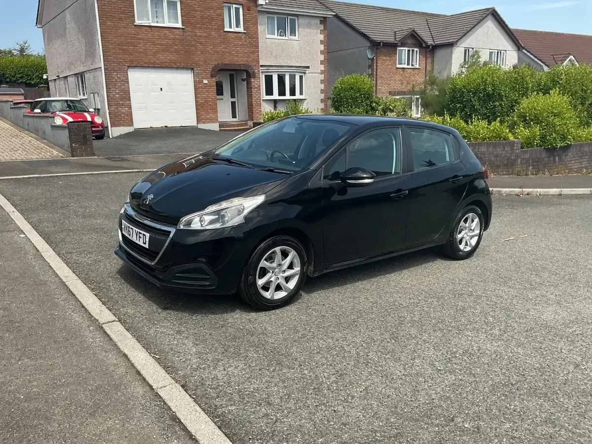 Used Peugeot 208 Active 2017 Black Hatchback
