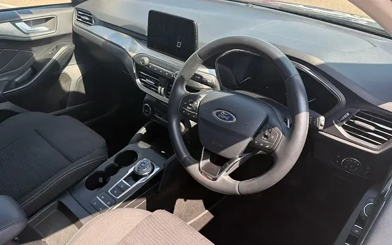 Used Ford Focus Titanium 125 HP (91 kW) 2019 Blue Hatchback