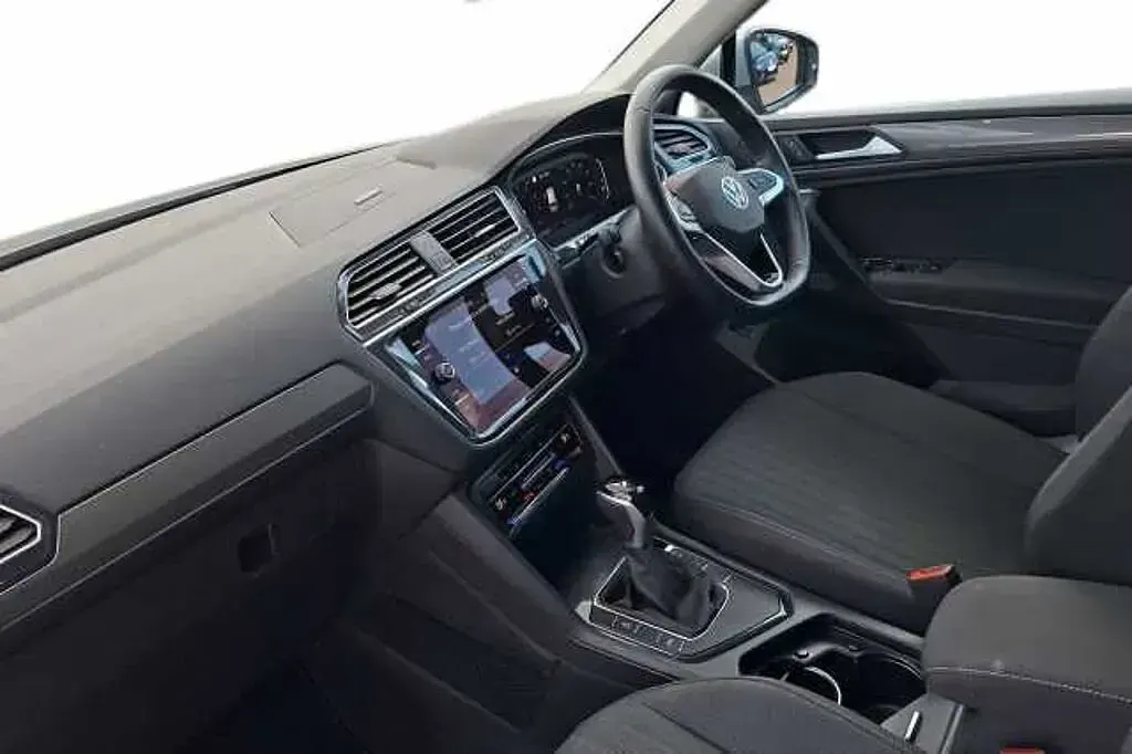 Used VW Tiguan Allspace 150 HP (110 kW) 2025 SUV