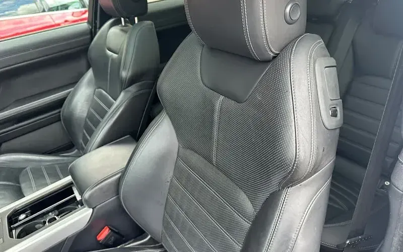 Used Land Rover Range Rover evoque HSE Dynamic 179 HP (131 kW) 2015 White SUV