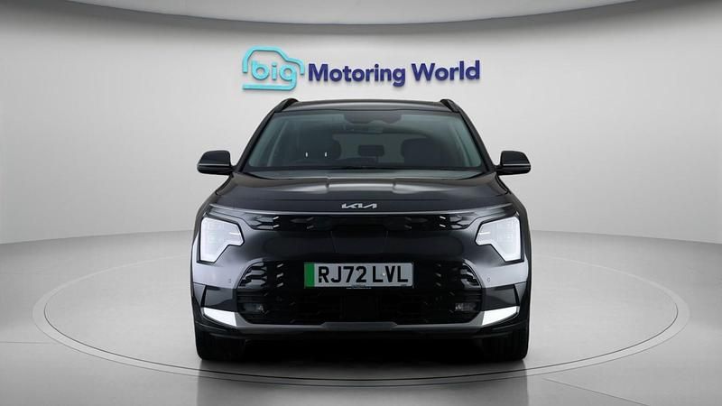 Used Kia e-Niro 147 kW (201 HP) 2023 Grey SUV