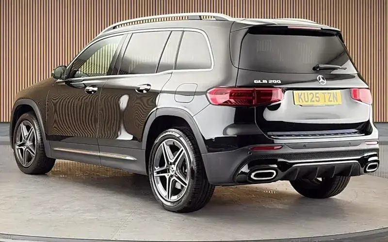 Used Mercedes GLB200 Executive 163 HP (119 kW) 2025 SUV
