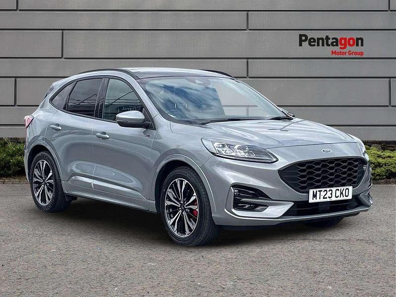 Solar silver premium paint Used 2023 Ford Kuga ST-Line X SUV | £22,495 (Fair price) - Image 1/4