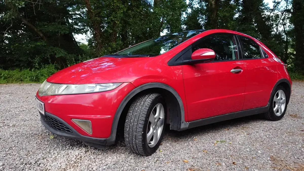 Used Honda Civic ES 138 HP (101 kW) 2008 Red Hatchback