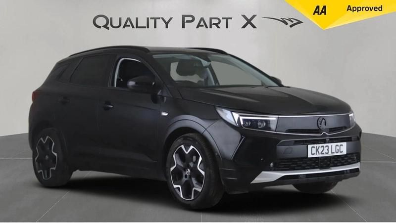 Second-hand Vauxhall Grandland X Ultimate 2023 Negru SUV