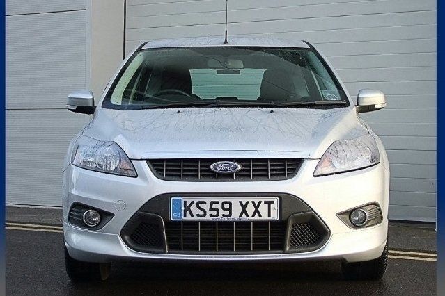 Used 2010 Ford Focus Estate | £8,249 - Image 1/4