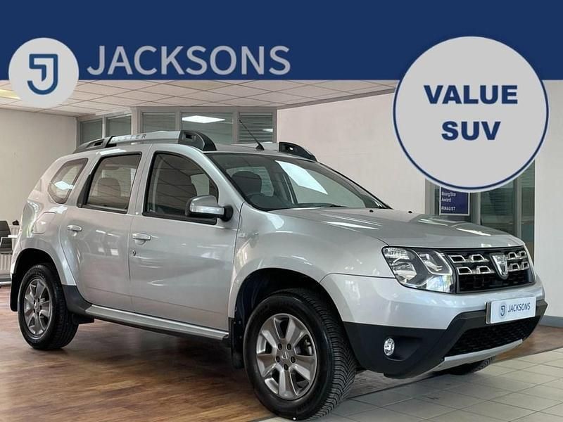 Silver Used 2017 Dacia Duster Lauréate SUV | £8,995 (Fair price) - Image 1/3