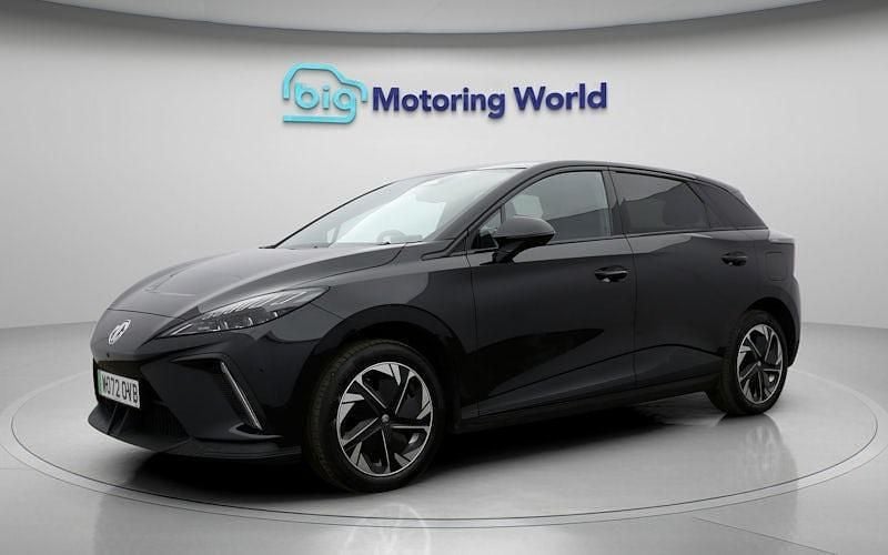 Used MG MG4 EV Trophy 150 kW (204 HP) 2025 Hatchback