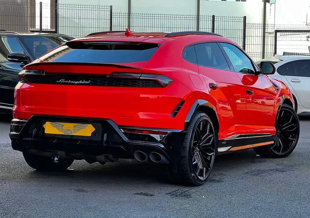 Used Lamborghini Urus 800 HP (588 kW) 2025 Orange SUV