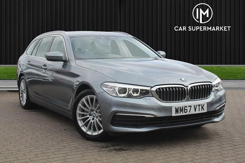 Blue Used 2018 BMW 520 Estate | £12,985 (Good price) - Image 1/4