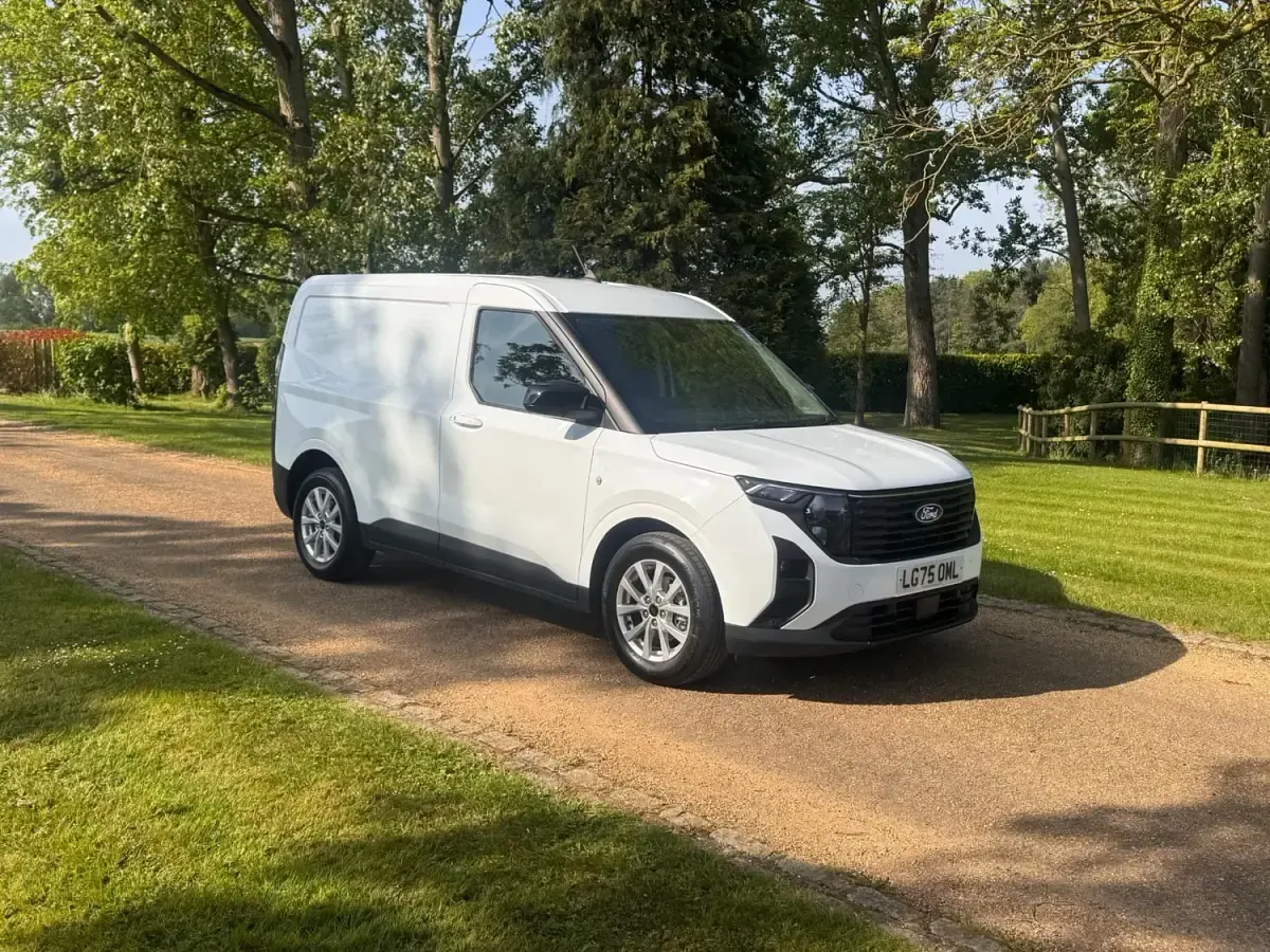Używany Ford Transit Limited 125 KM (91 kW) 2025 Biały Van