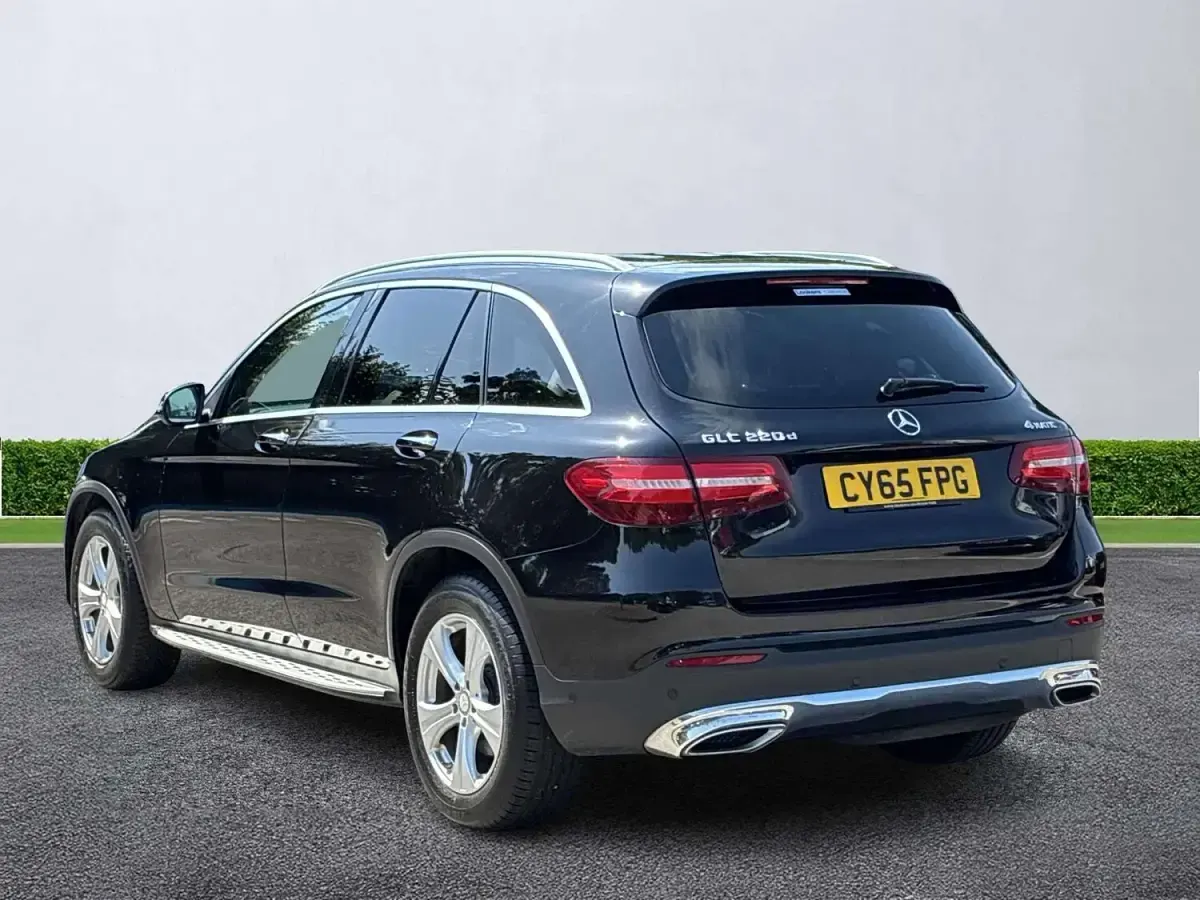 Used Mercedes GLC220 Premium 170 HP (125 kW) 2016 Black SUV