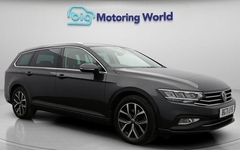 Used 2023 VW Passat SEL Estate | £16,000 (Good price) - Image 1/4