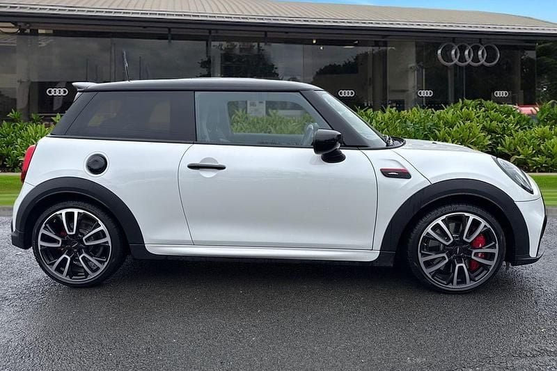 Used Mini John Cooper Works Hatch 2023 White Hatchback