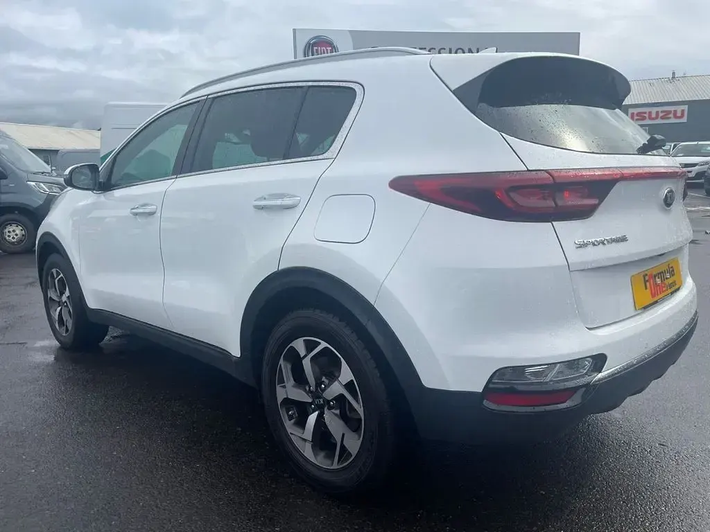 Used Kia Sportage 135 HP (99 kW) 2018 White SUV