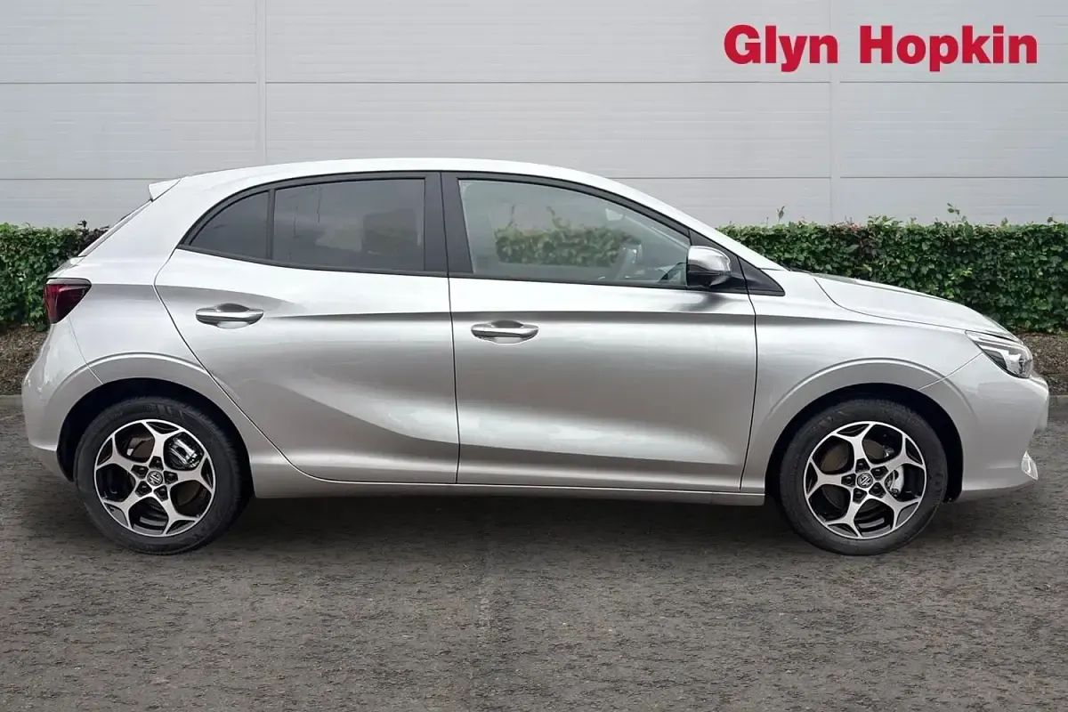 Used MG MG3 Trophy 194 HP (142 kW) 2025 Silver Hatchback