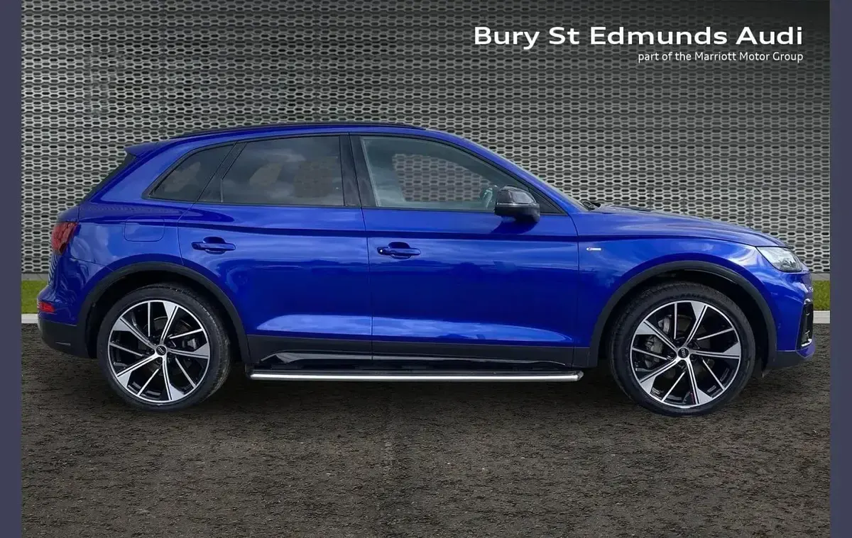 Used Audi Q5 Advanced 200 HP (147 kW) 2023 Blue SUV