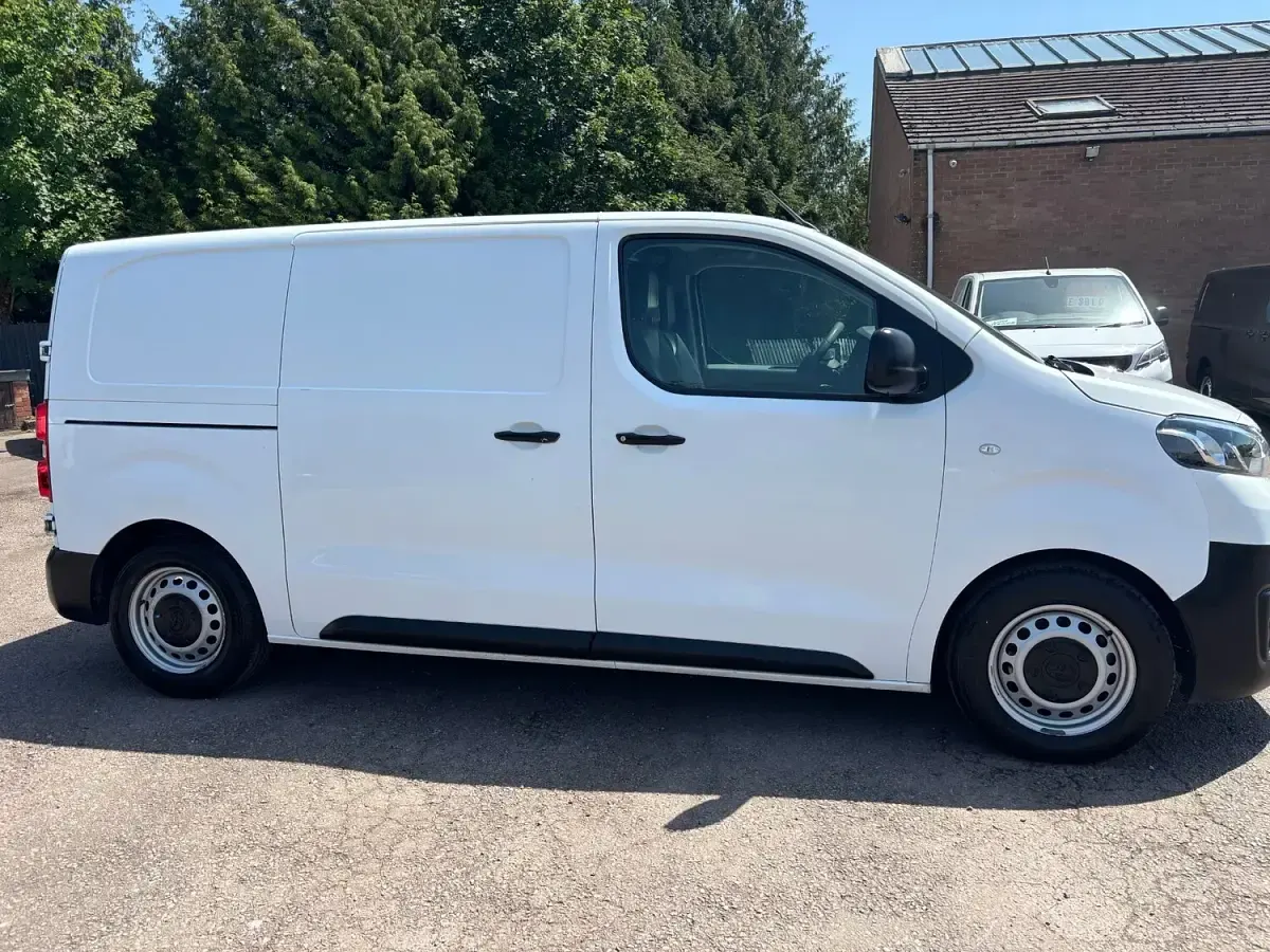 Used Toyota Proace 2021 White MPV