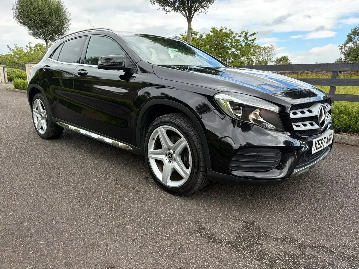 Used Mercedes GLA220 AMG line 2018 Black SUV