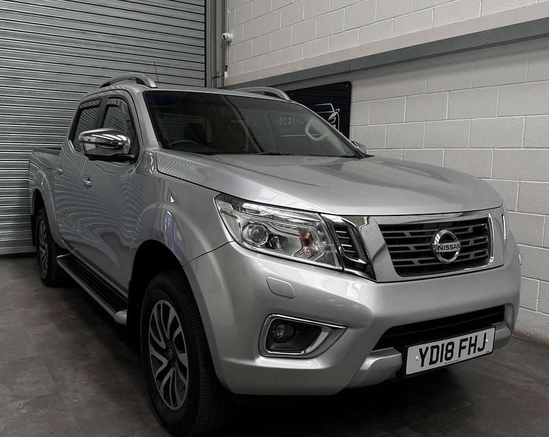 Silver Used 2018 Nissan Navara Tekna Pickup | £13,789 (Fair price) - Image 1/4