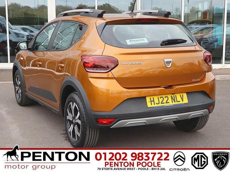 Used Dacia Sandero Prestige 89 HP (65 kW) 2022 Orange Hatchback