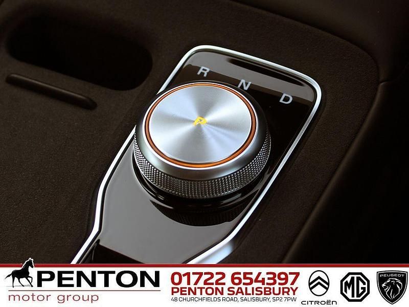 Used MG MG5 EV SE 63 kW (87 HP) 2025 Grey Estate