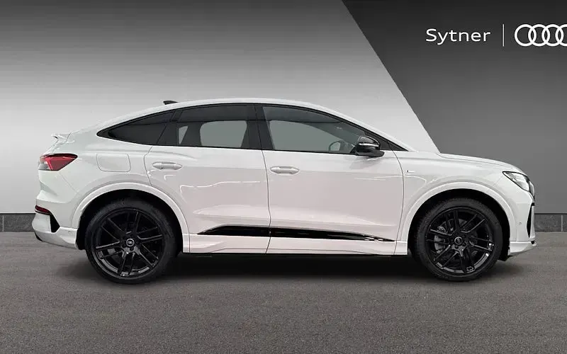 New Audi Q4 Sportback e-tron Performance 210 kW (286 HP) 2026 SUV