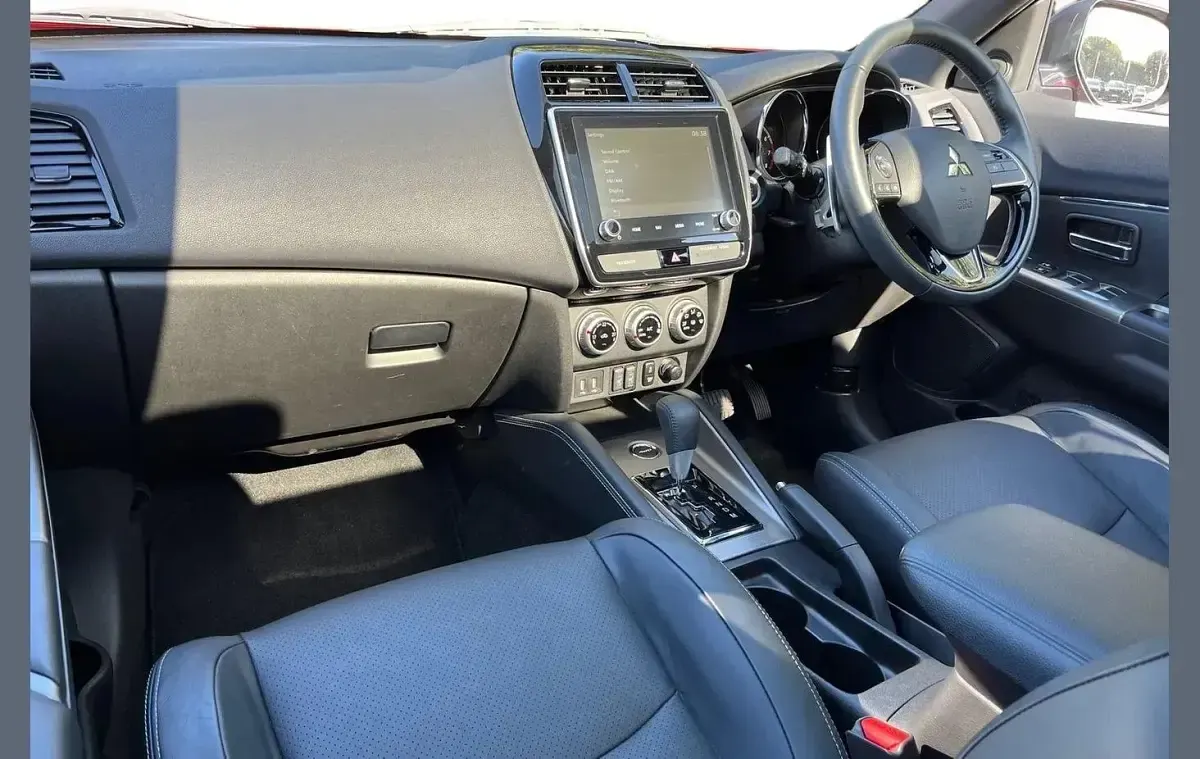 Used Mitsubishi ASX 150 HP (110 kW) 2021 Red SUV
