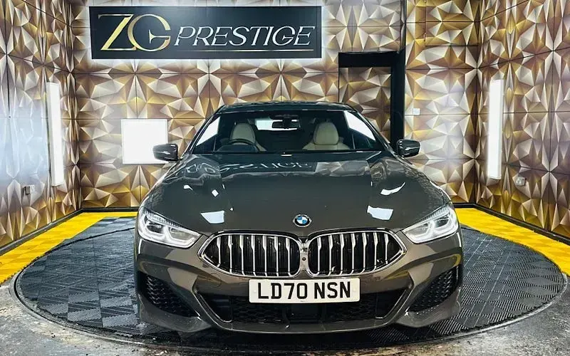 Begagnad BMW 840 Shadowline 340 HK (250 kW) 2020 Grå Sportkupé