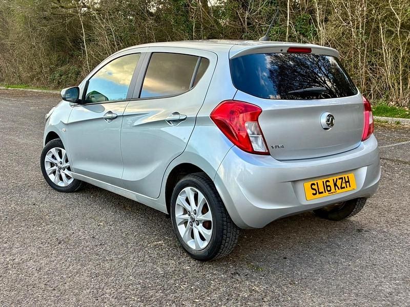 Used Vauxhall Viva 75 HP (55 kW) 2016 Silver Hatchback