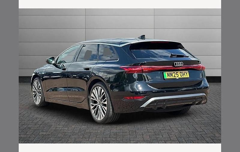 Used Audi e-tron S-Line 210 kW (286 HP) 2025 Black SUV