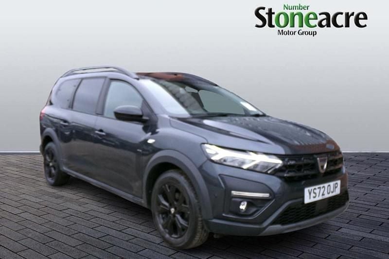 Used Dacia Jogger Extreme 109 HP (80 kW) 2023 Grey MPV