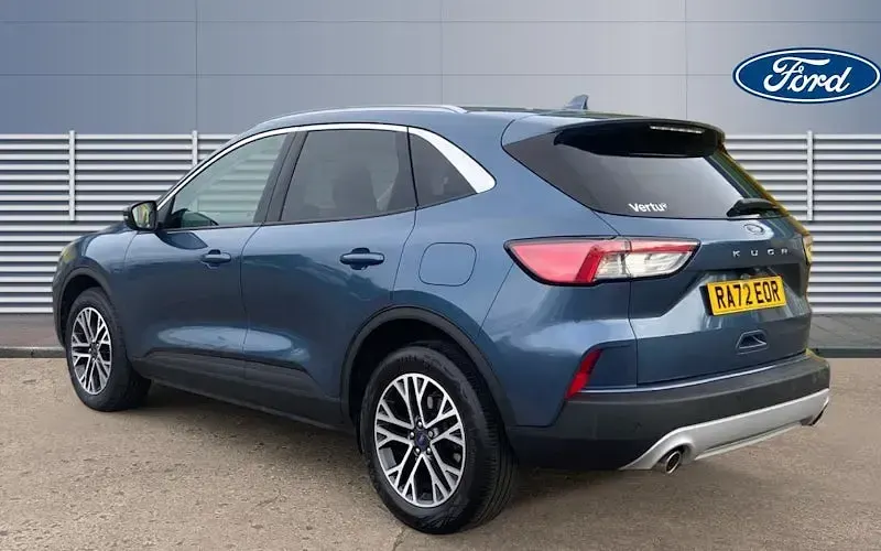 Used Ford Kuga Titanium 150 HP (110 kW) 2023 Blue SUV